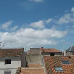 Hotel De L'ocean 2*