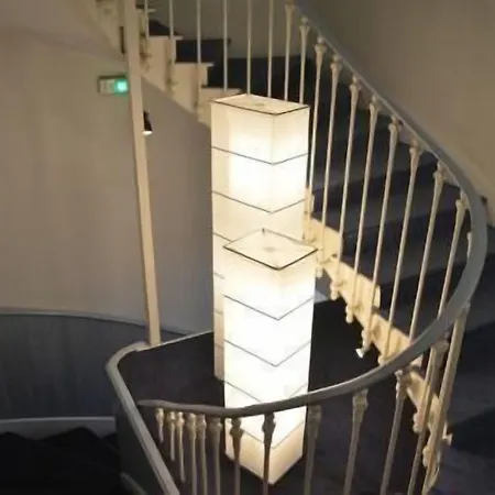 Hotel De L'ocean La Rochelle (Charente-Maritime)