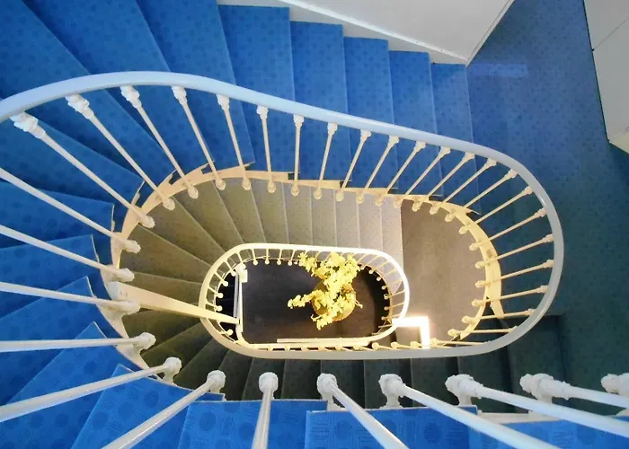 Hotel De L'ocean La Rochelle (Charente-Maritime)