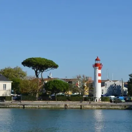 De L'océan La Rochelle (Charente-Maritime)