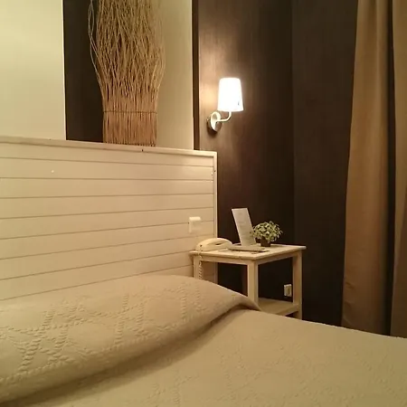 De L'océan Hotel 2*