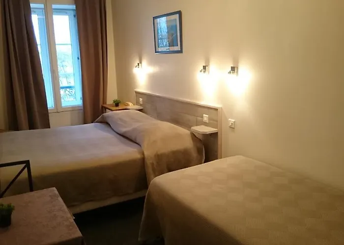 De L'océan Hotel 2*