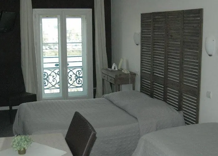 De L'océan Hotel 2*